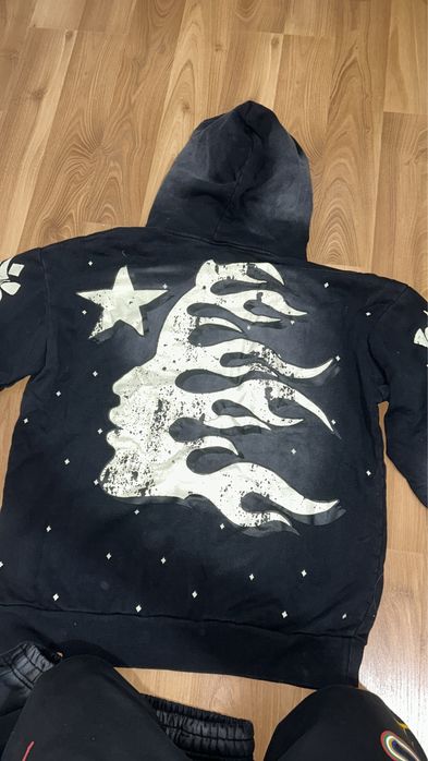 Compleu hellstar nou nout vine si cu pungile de la compleu