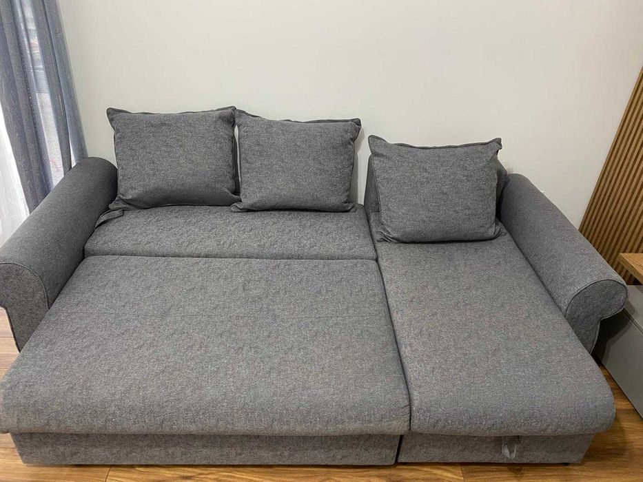 Canapea extensibila coltar 3 locuri