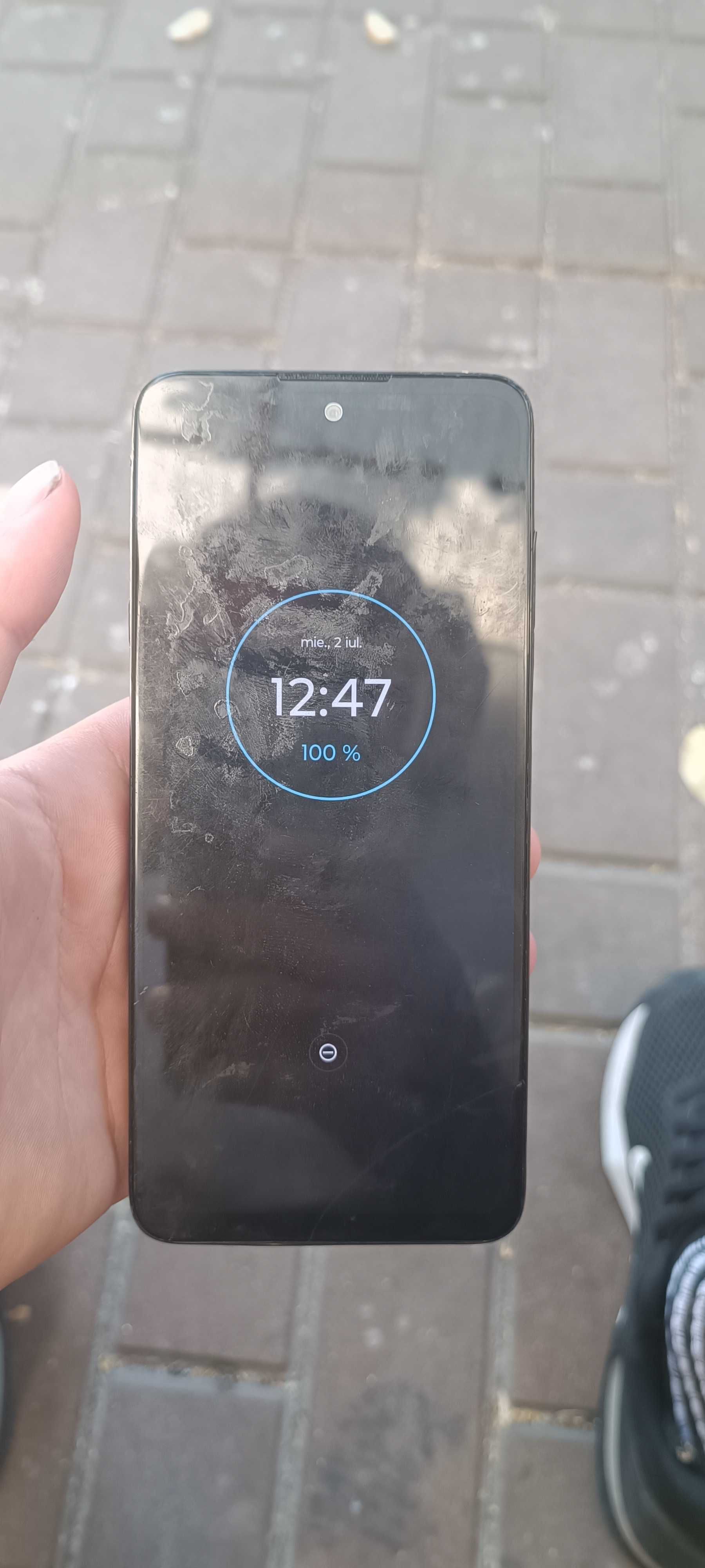 Motorola edge 20 lite 8 GB RAM și 128 memorie 5g