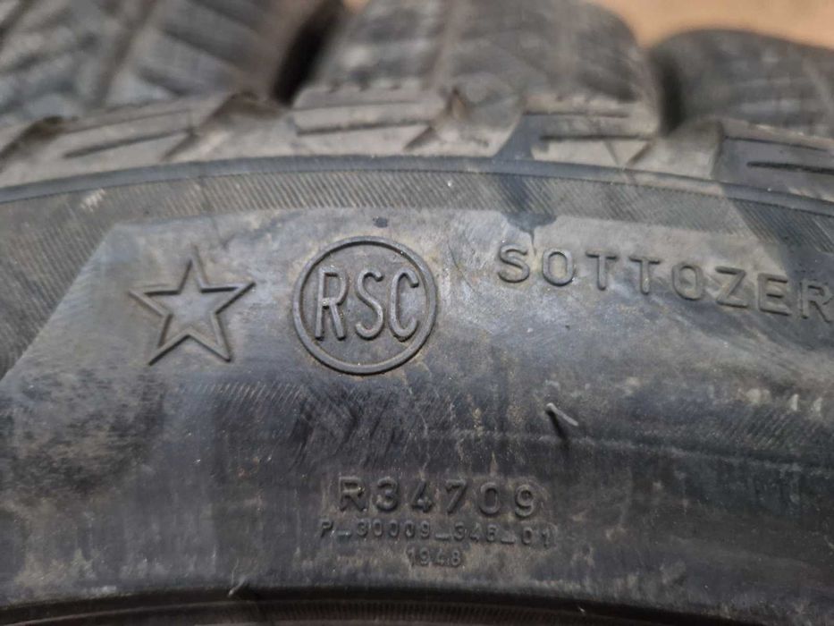 4 Pirelli R18 225/50
зимни гуми Runflat 
DOT3820