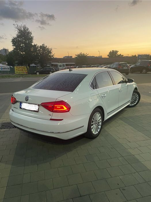 VW Passat 2016 1.8 TSI sedan - US