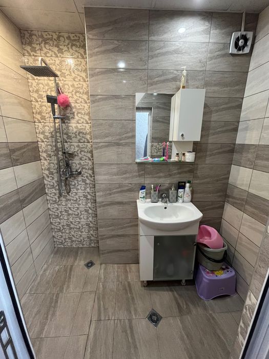 Продава се Тристаен апартамент в Велико Търново, Колю Фичето - 72 кв.м за 2362 €/кв.м - Снимка #6