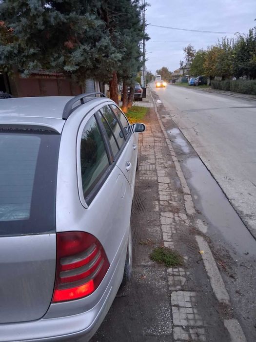 Мерцедес с класа 220