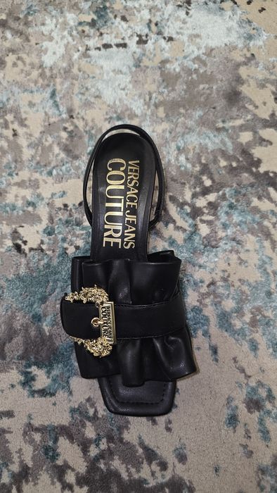 Șlapi Versace Jeans Couture 38 purtați o singură dată