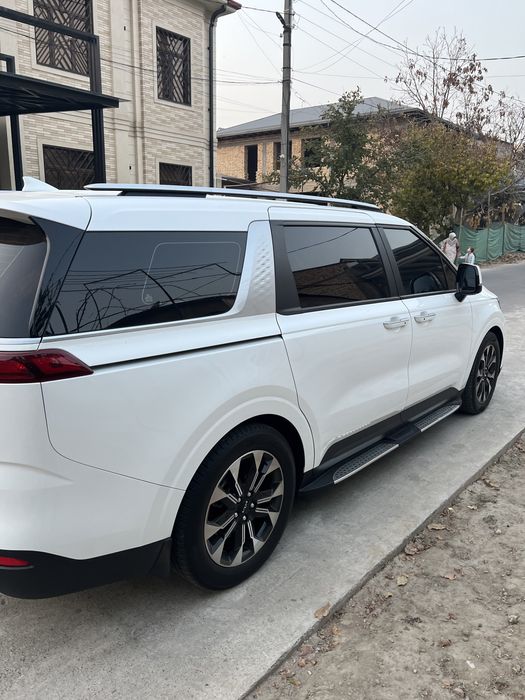 Продается Kia Carnival 2021