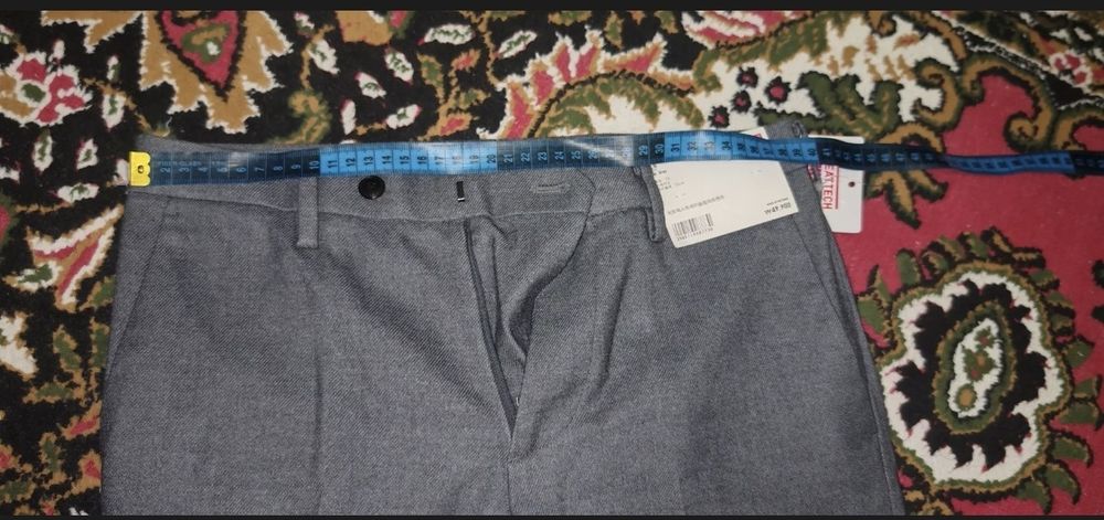 Продаю новые корейские брюки из Кореи