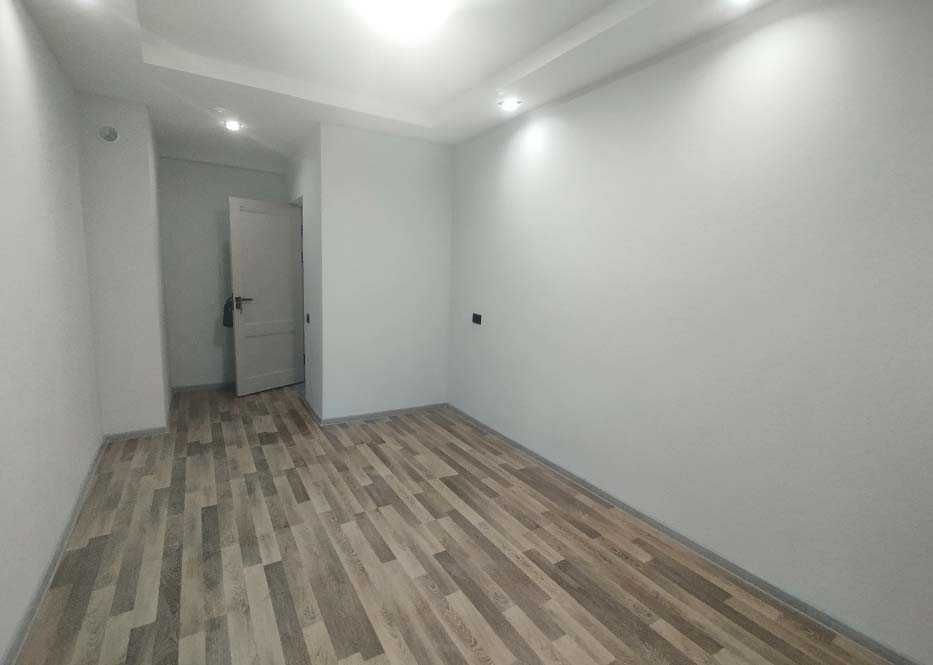 Сдаётся в аренду под офис на 1-м этаже, Алайский рынок, площ. 150 кв.м