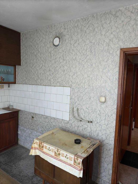 Продава се Двустаен апартамент в Карнобат - 64 кв.м за 704 €/кв.м - Снимка #10