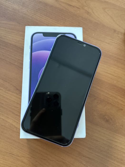 iPhone 12 с гарантией