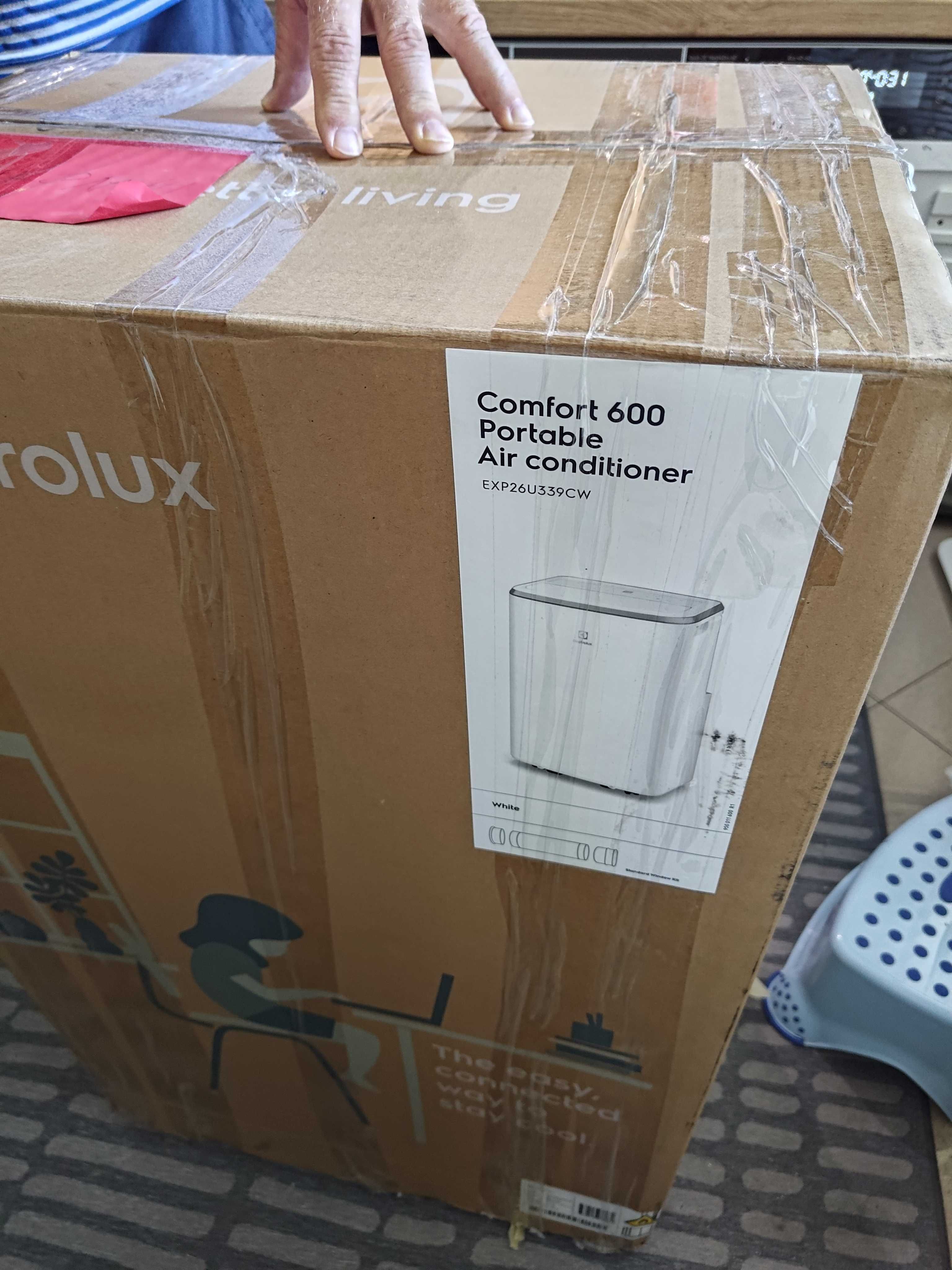 Мобилен климатик ELECTROLUX EXP26U339CW