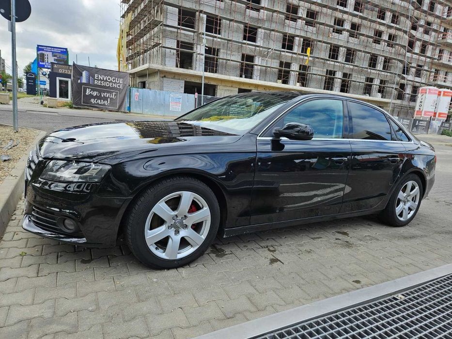 AUDI A4, B8 Sedan,  2012- stare foarte buna