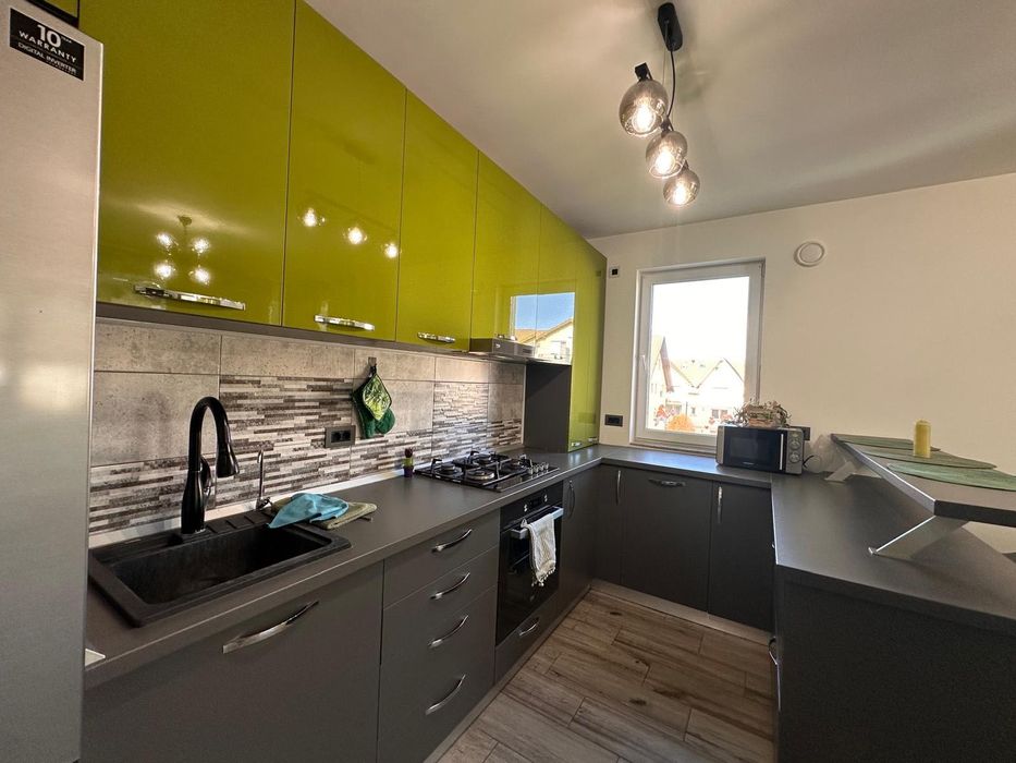 Închiriez apartament 2 camere Cartier Covaciu Nou Rasnov