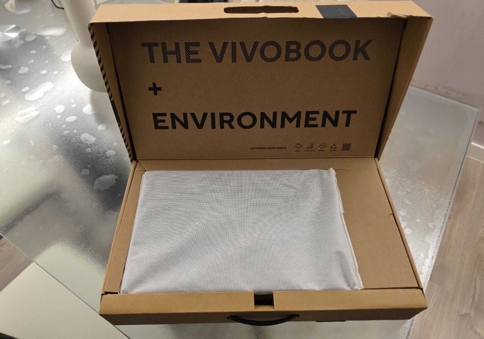 Vand/Schimb Asus Vivobook OLED 3K Nou Garantie Factura, doar Bucuresti