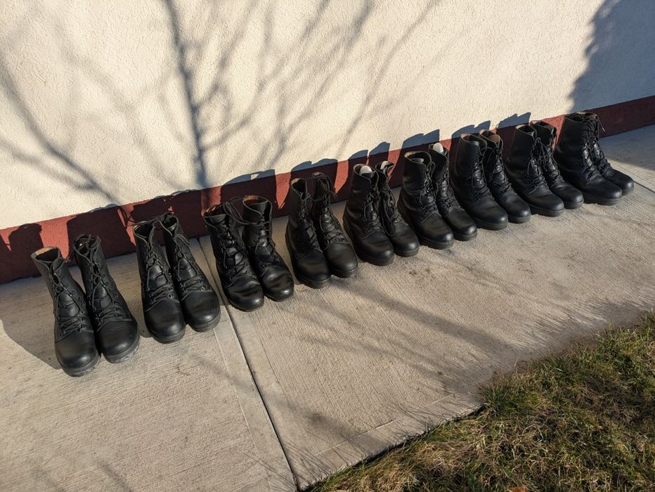 Bocanci de armată din piele naturală !