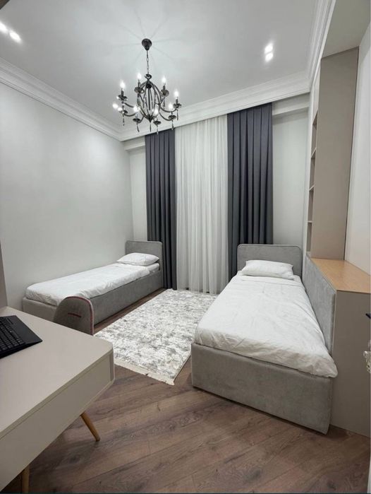 Аренда ЖК Акай Сити! новая 3-х комнатная квартира!