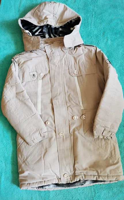 Куртка теплая на рост 140см