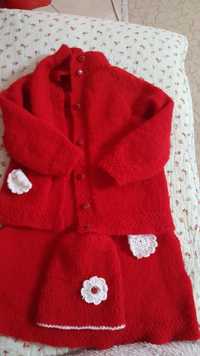 Costumas tricotat manual