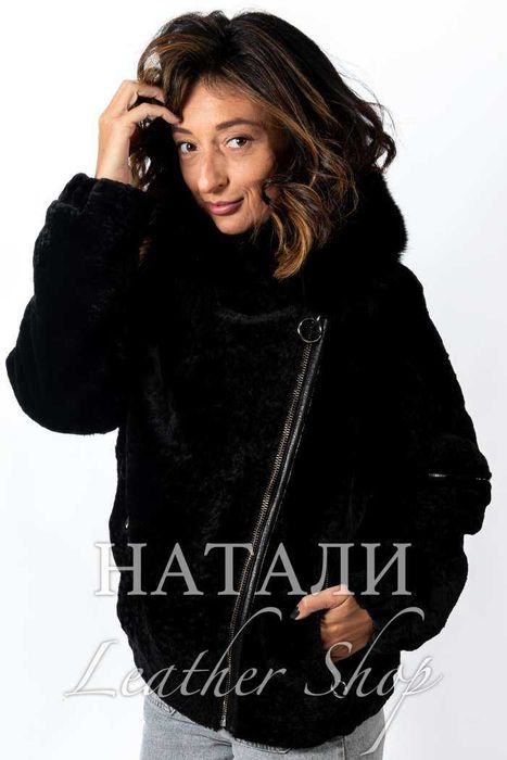 Дамски ексклузивен кожух Дебора Black от Астраган