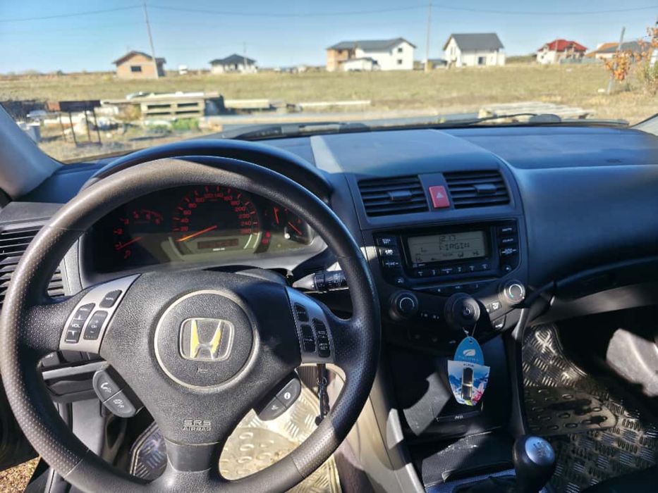 Honda Accord 2.2crdti