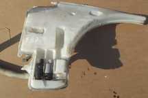 Vas stropgel BMW E87 E81 vas lichid parbriz BMW E87 dezmembrez BMW E87
