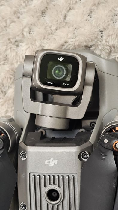 Продавам Dji Mavic Air 2s Fly more combo