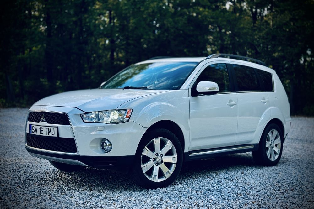 Mitsubishi Outlander 2.2 DI-D, 156CP,4x4,2012, Automată, 7 locuri, E5