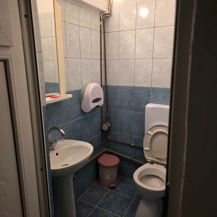 spatiu comercial 65 mp vis a vis de gara