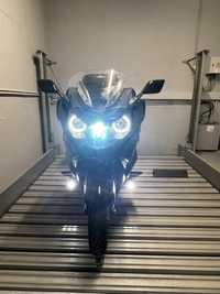 Motocicleta BMW K1600B