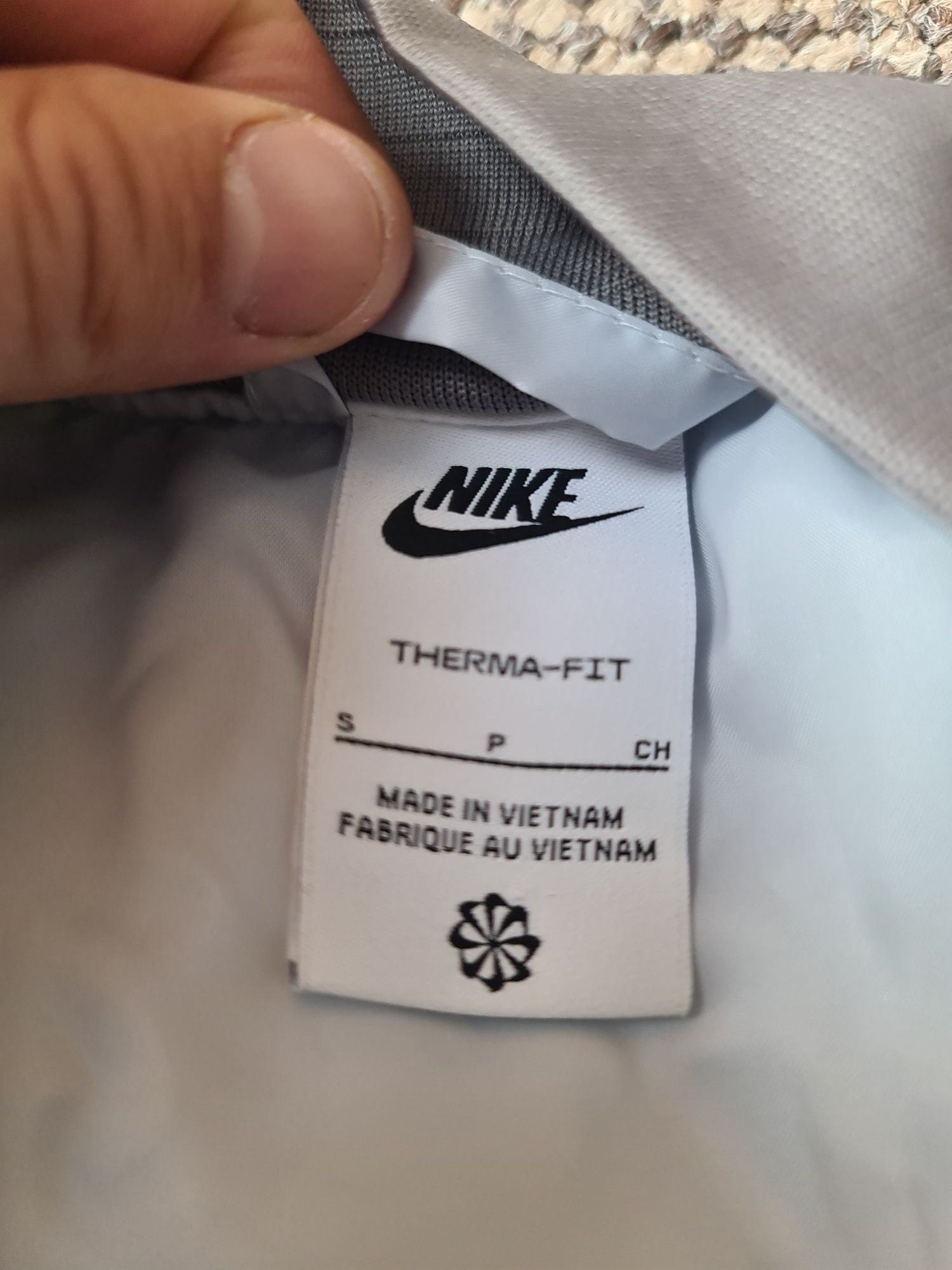 Geaca Nike originala