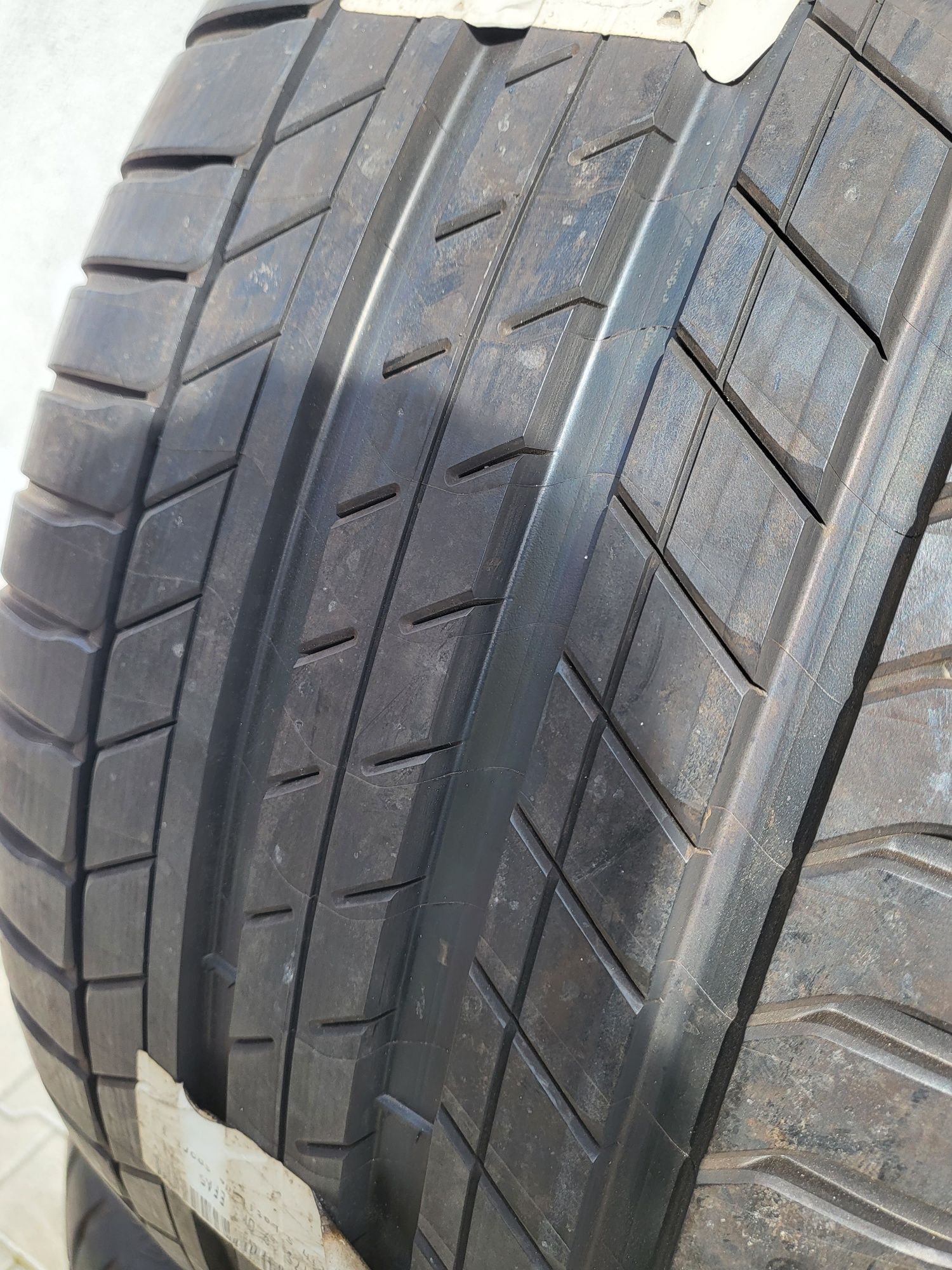 Anvelope vara Michelin 265 40 21