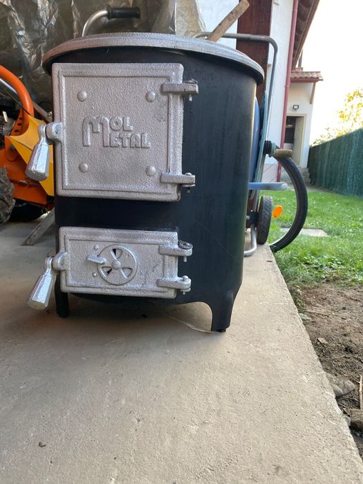 Vând boiler și focar împreună