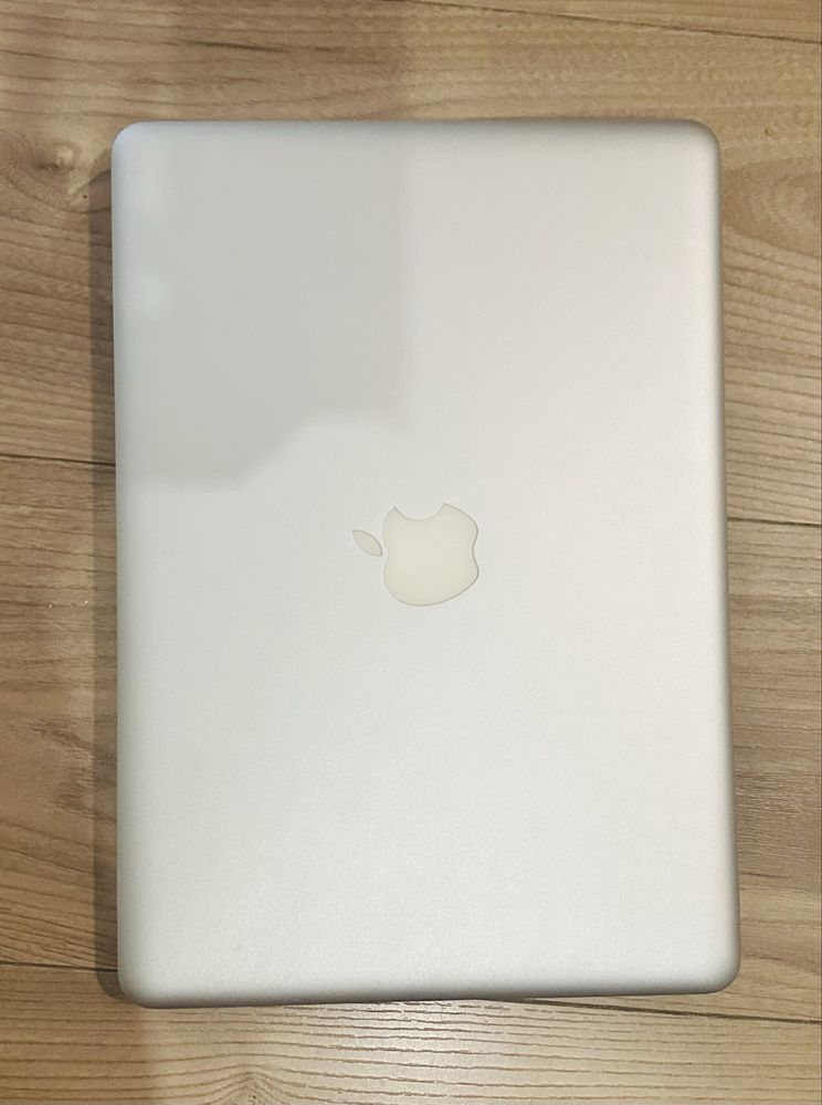 Лаптоп Macbook Pro