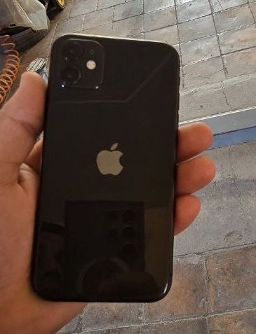 Iphone 11  Ideal sastiyana