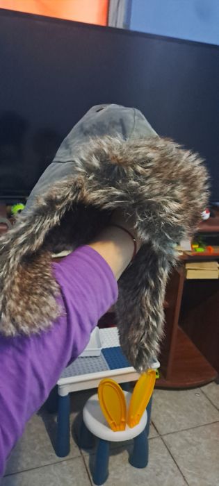 Caciula baieti imblanita interior