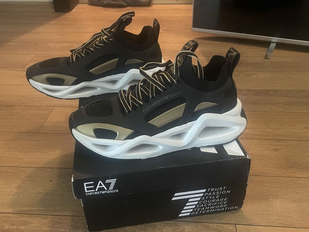 Armani shoes маратонки ea7