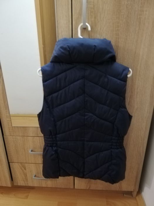 Vestă Kenvelo, stare f bună, mărime M.