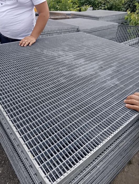 Grătare zincate galvanizate