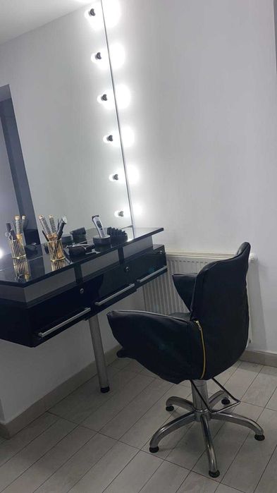 Scaune frizerie / coafor si casca profesionala DIAMANTE