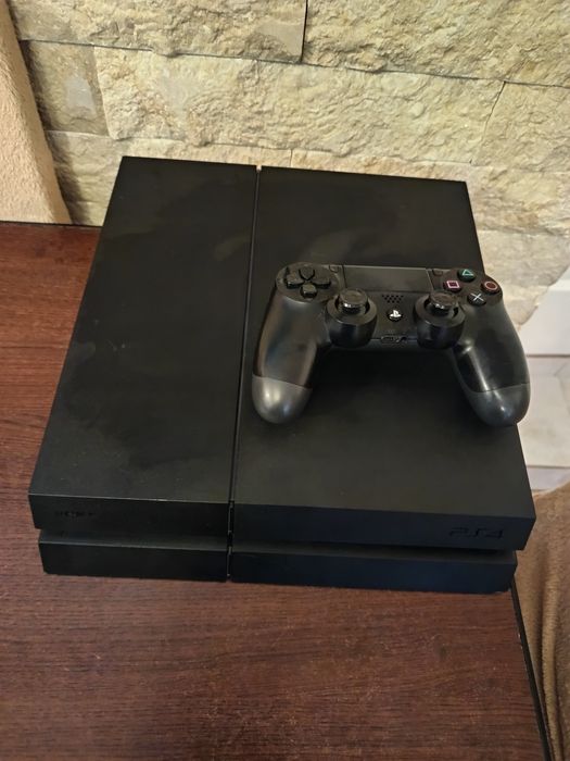 PS4/Playstation 4 Phat 500GB HDD cu peste 20 jocuri+GTA 5+1 Controller