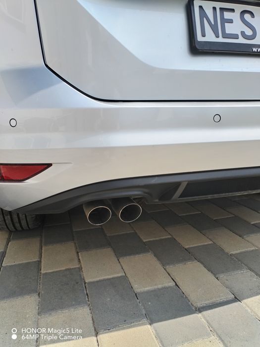 VW Touran 2.0 , 150 cp 2017 (matrix)
