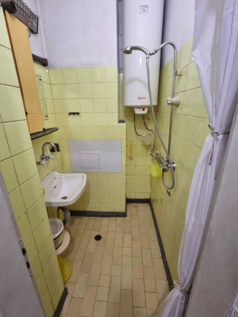 Продава се Четиристаен апартамент в Габрово, Бичкиня - 101 кв.м за 657 €/кв.м - Снимка #6