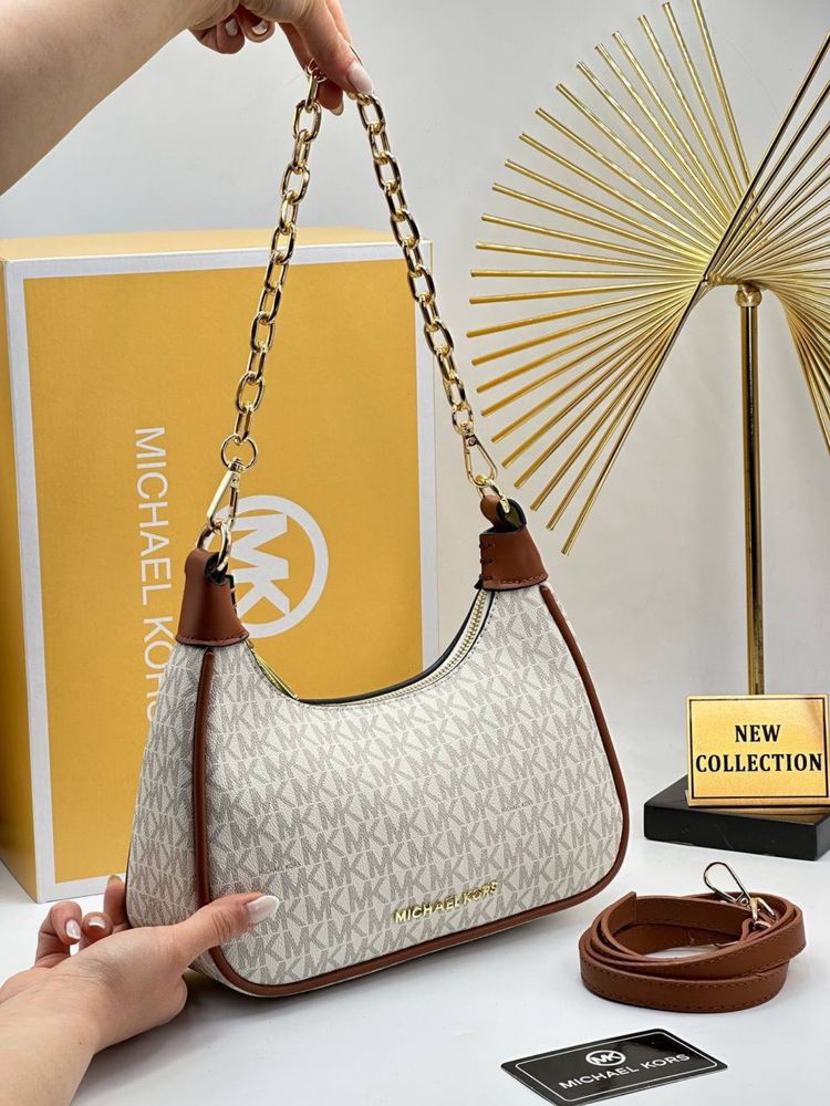 Geanta Michael Kors Noua !!! Dimensiuni 24/17 !!!