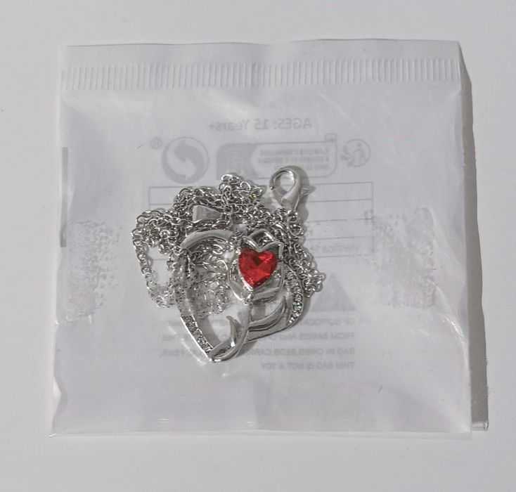 Огърлица за 8-ми март