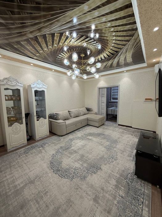 Сдаётся КВАРТИРА 5/9/9 на 111м2 ул. Чехова, метро Ойбек