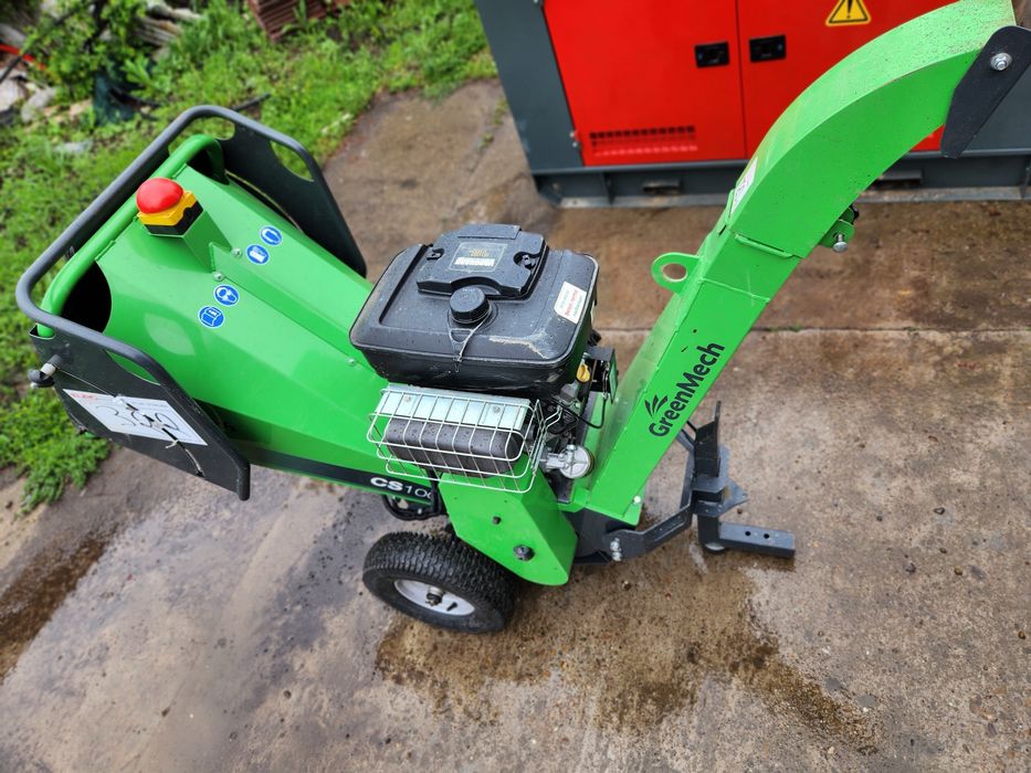Tocător/crengi/lemn de la GreenMech CS100 tip remorca