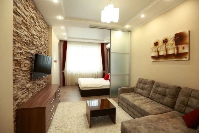 Апартаменты посуточно, центр Хан шатыр, Байтерек ул Сауран 4