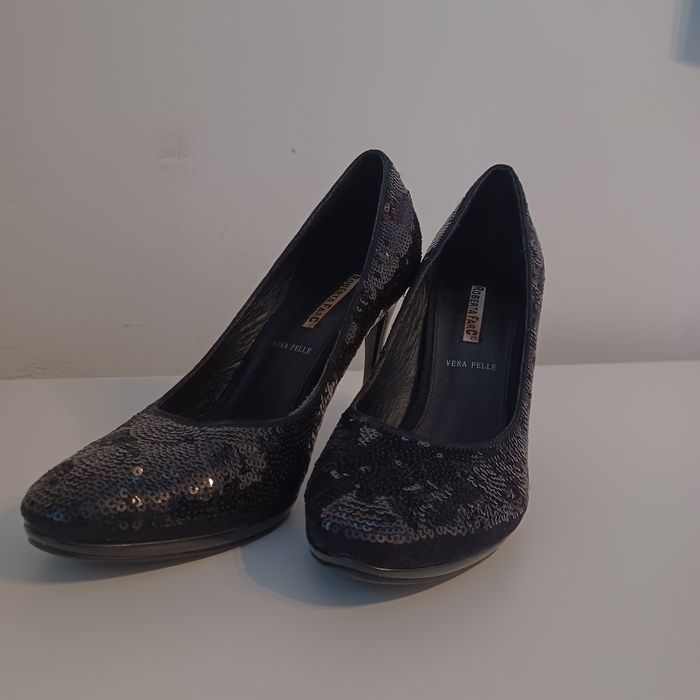 Pantofi cu toc, negri, marime 39