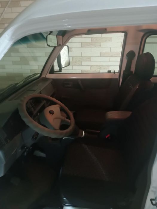 Damas sotiladi. Salondan yangi olingan