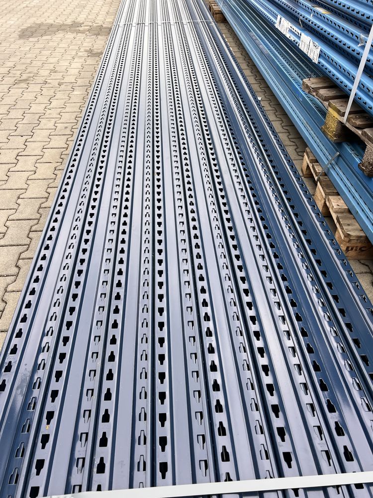 Rafturi metalice la 3,6 m lungime