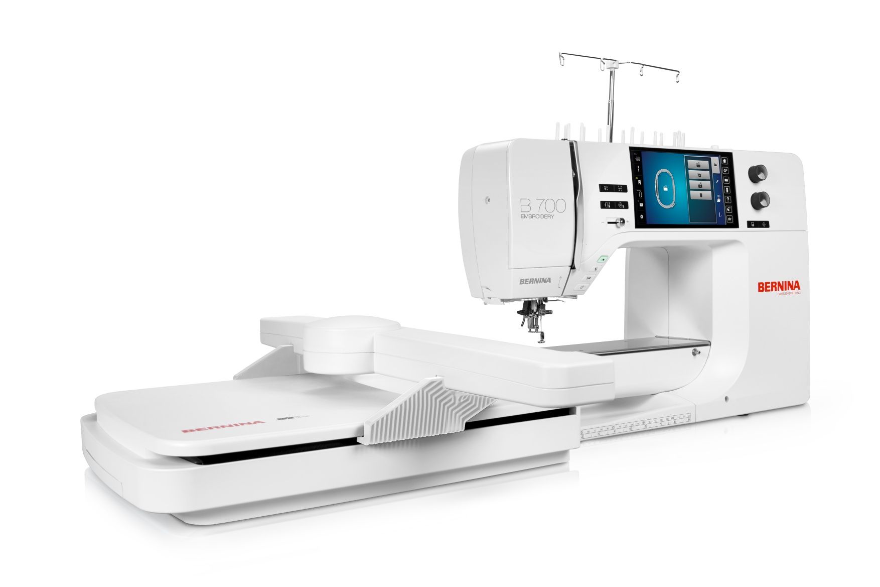 Вышивальная машина BERNINA 700+ с модулем